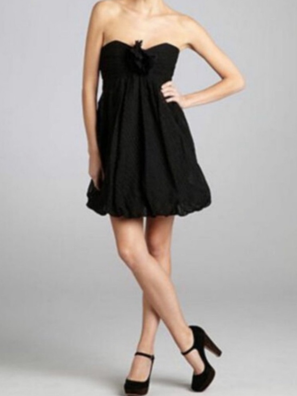 Shoshanna NWT Black Strapless Bubble-Hem Mini Dress Size 2 Swiss Dot Silk Blend